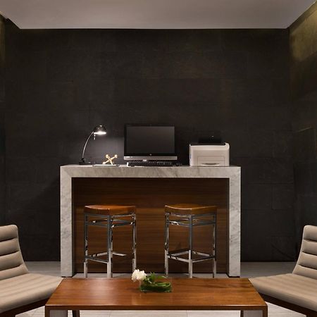 Four Points By Sheraton Jakarta Thamrin מראה חיצוני תמונה