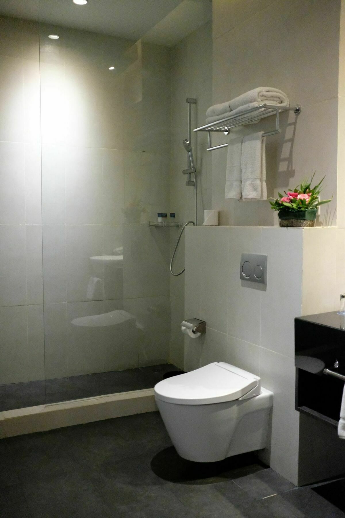 Four Points By Sheraton Jakarta Thamrin מראה חיצוני תמונה