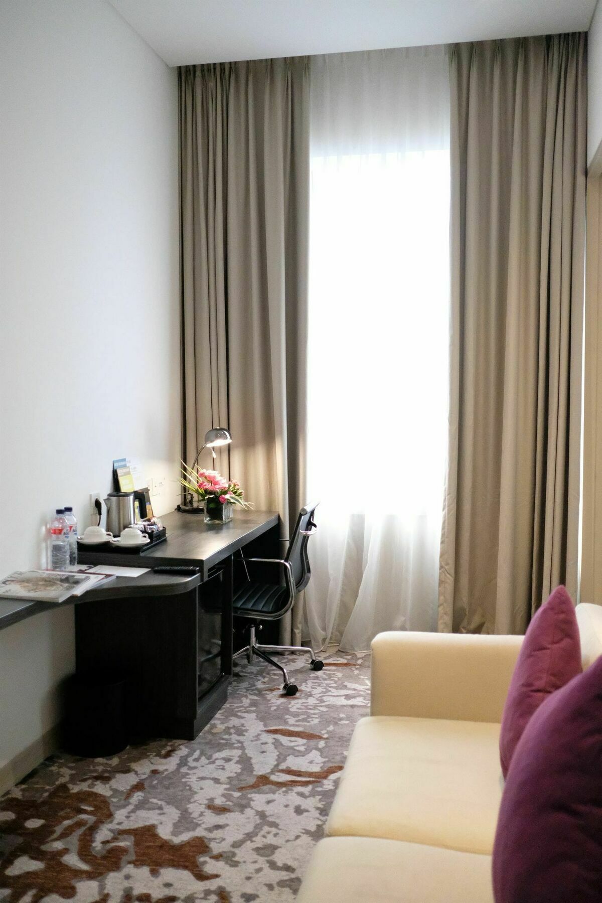 Four Points By Sheraton Jakarta Thamrin מראה חיצוני תמונה
